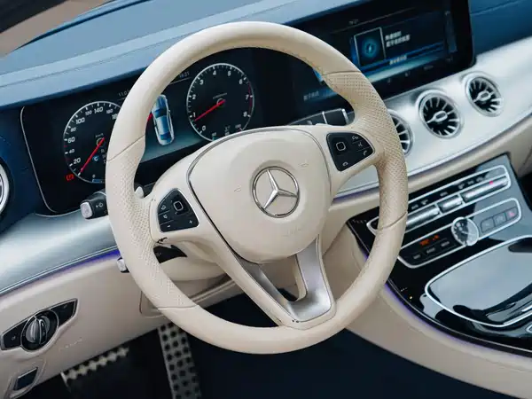 Mercedes-Benz E-Class 2017
