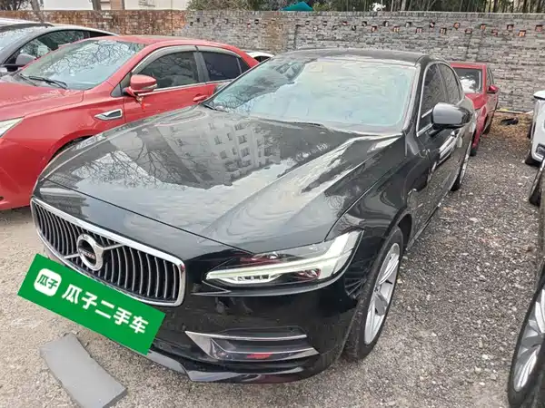 Volvo S90 2019