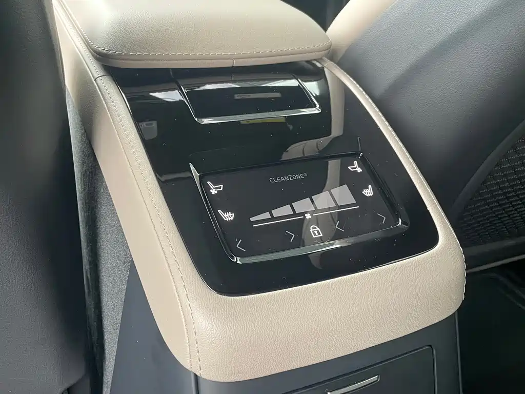 Volvo S90 PHEV 2025 — фото 14