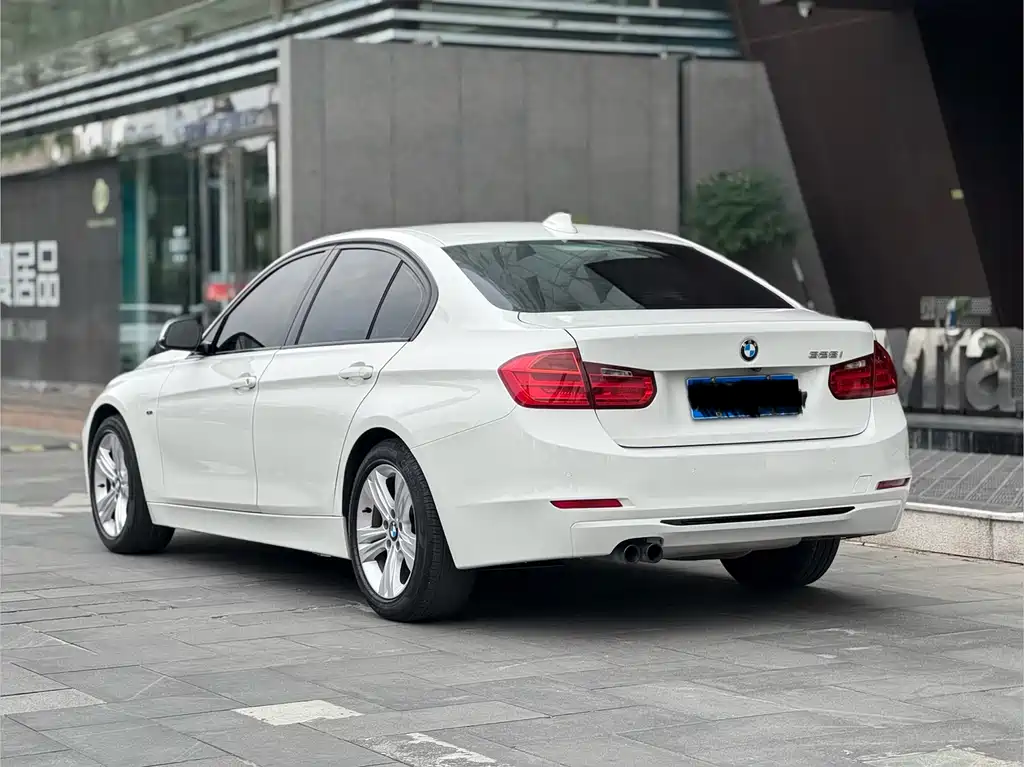 BMW 3 Series 2015 — фото 3