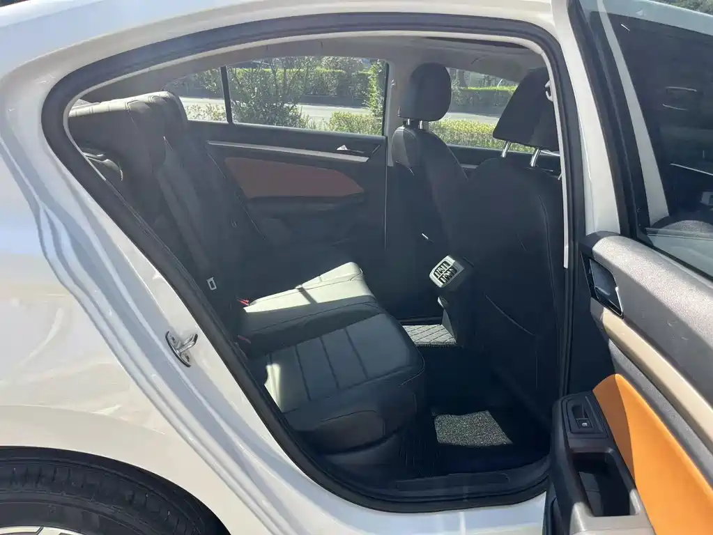 Volkswagen Bora 2024