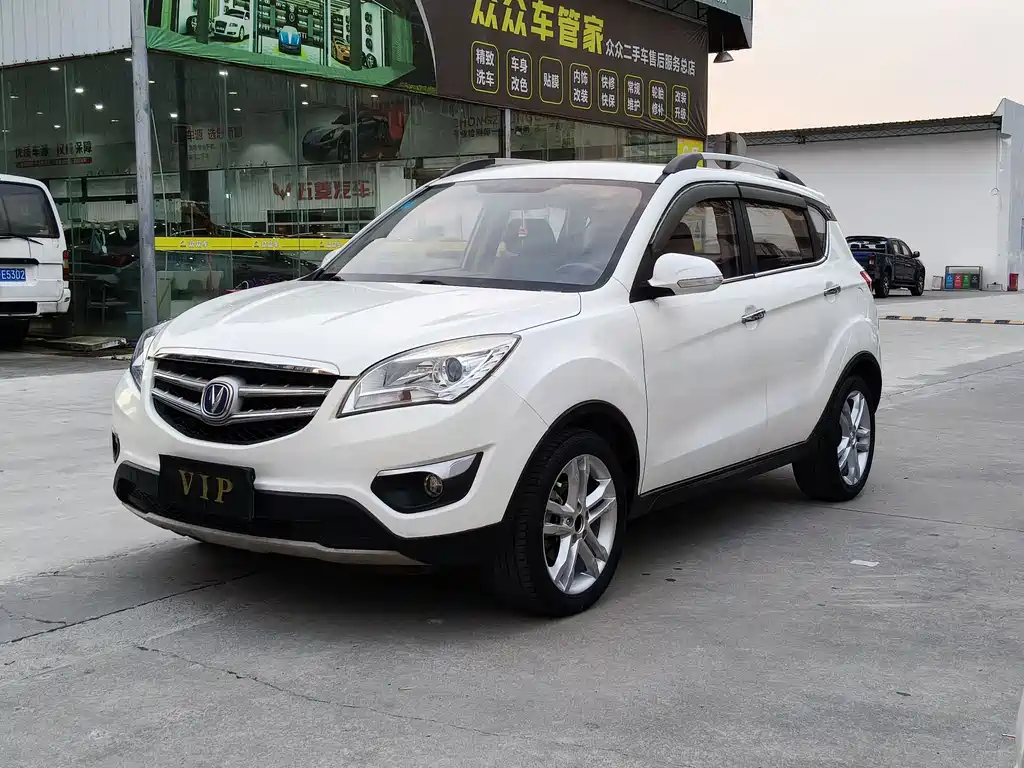 Changan CS35 2015 — фото 3