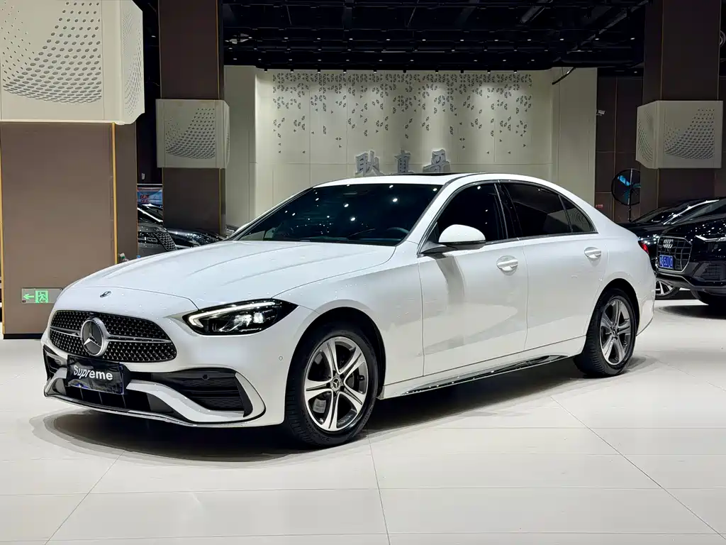Mercedes-Benz C-Class 2022