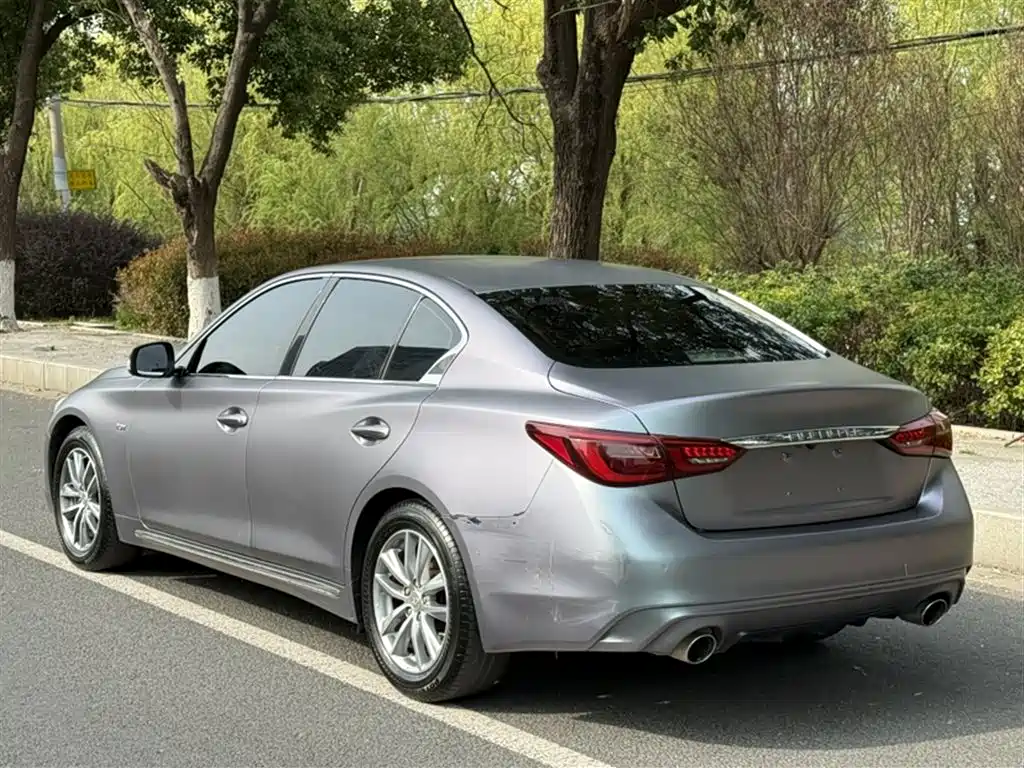 Infiniti Q50L 2019 — фото 23