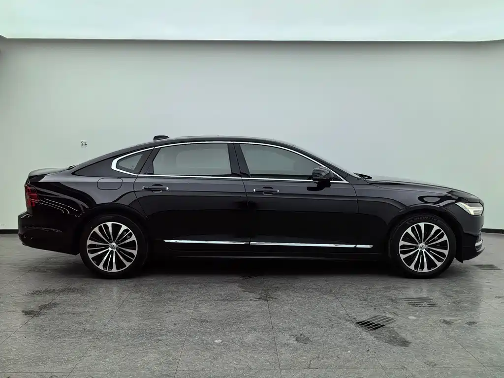 Volvo S90 2022 — фото 8