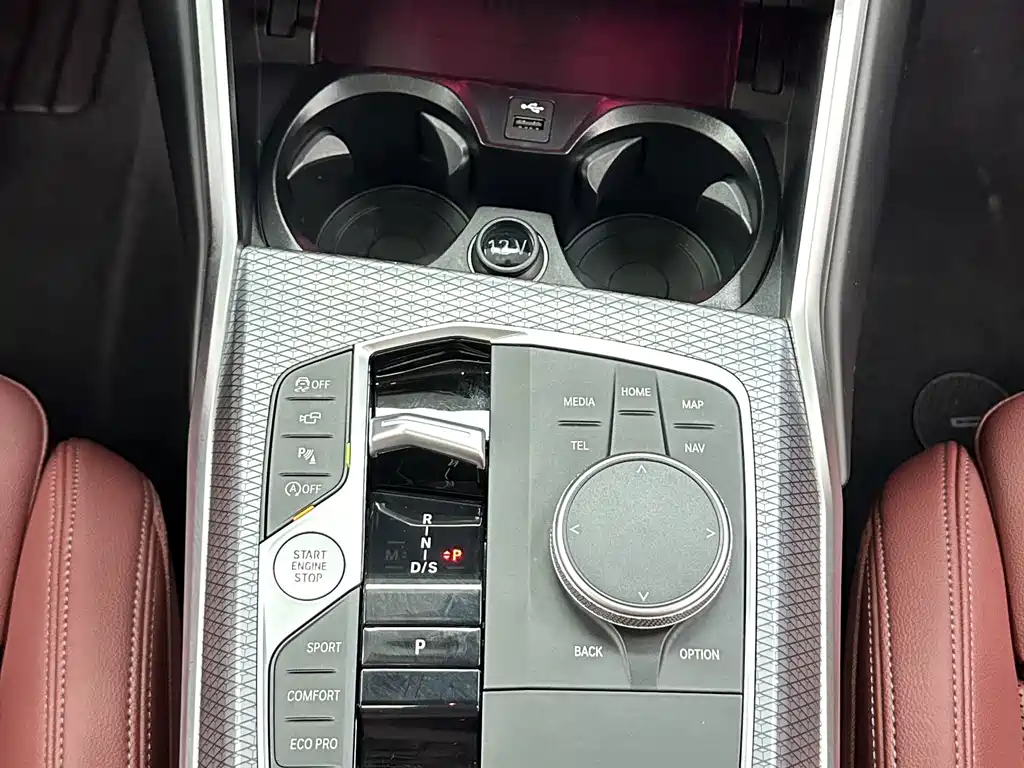 BMW 4 Series 2024 — фото 16