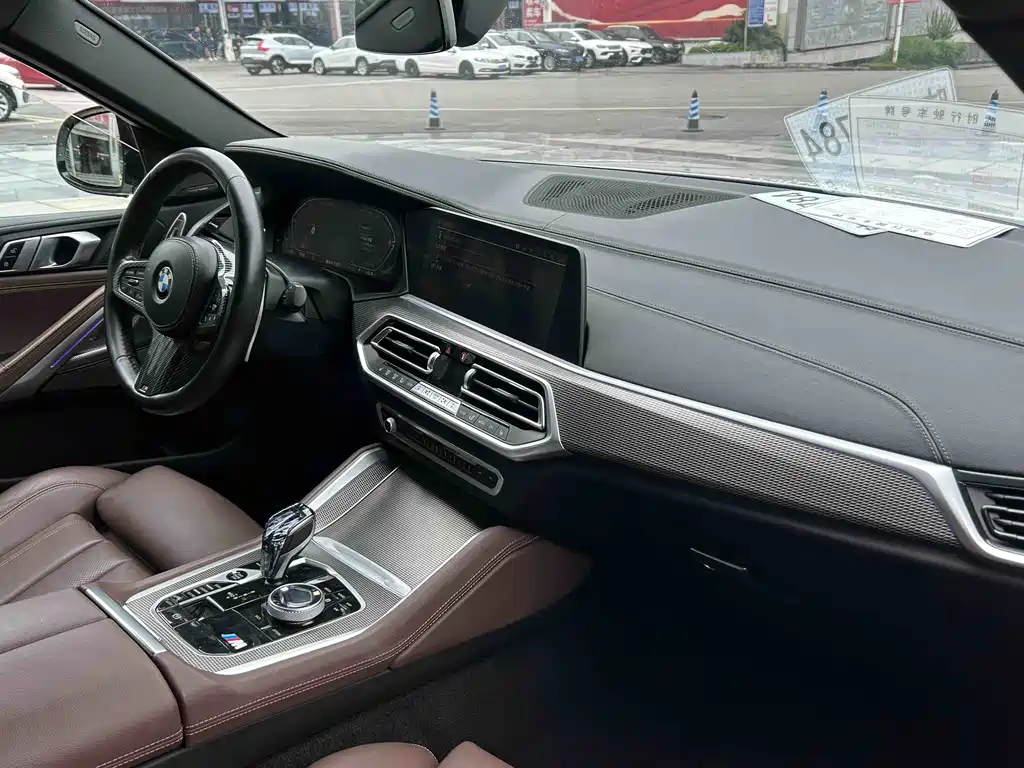 BMW X6 2022 — фото 13