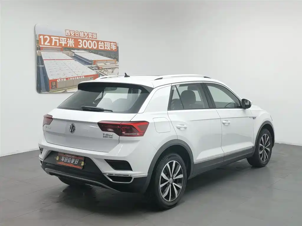 Volkswagen T-Roc 2019 — фото 2