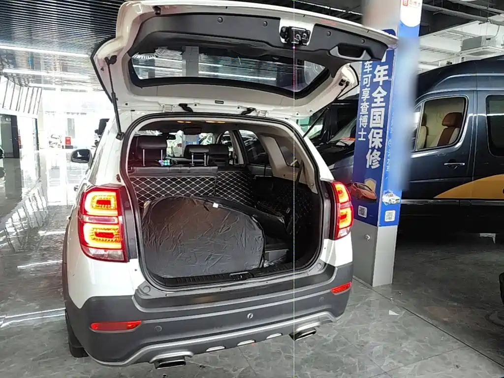 Chevrolet Captiva 2018 — фото 19