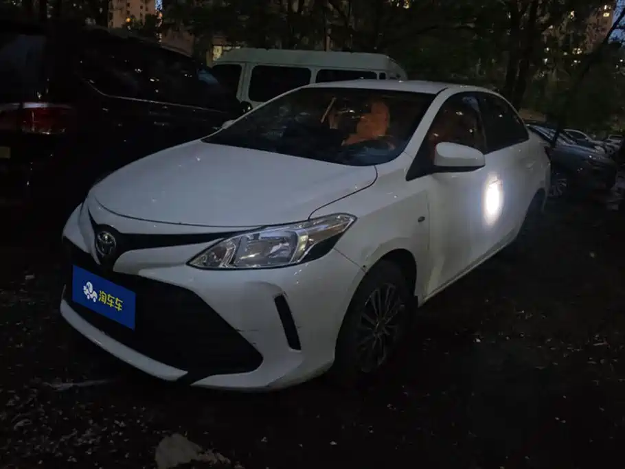 Toyota Vios 2019 — фото 1
