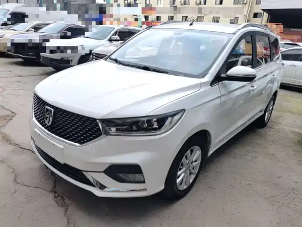 Baojun 360 2019