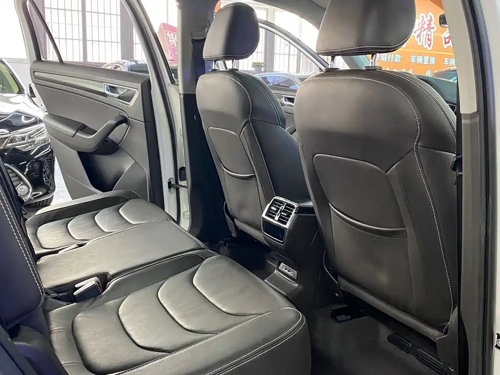Skoda Kodiaq 2018 — фото 12