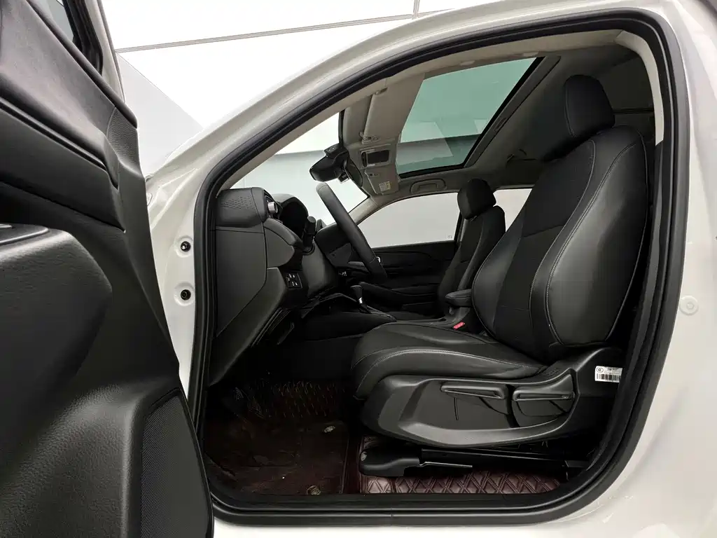 Honda Vezel 2023 — фото 17