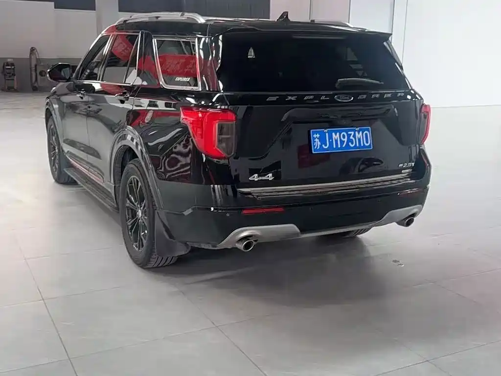 Ford Explorer 2021 — фото 11