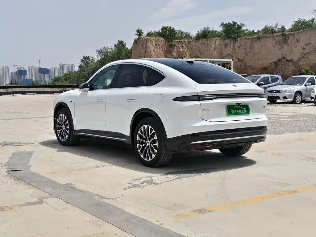 NIO EC6 2025 — фото 10