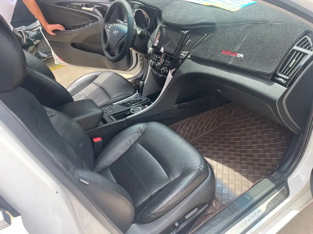 Hyundai Sonata 2015 — фото 13
