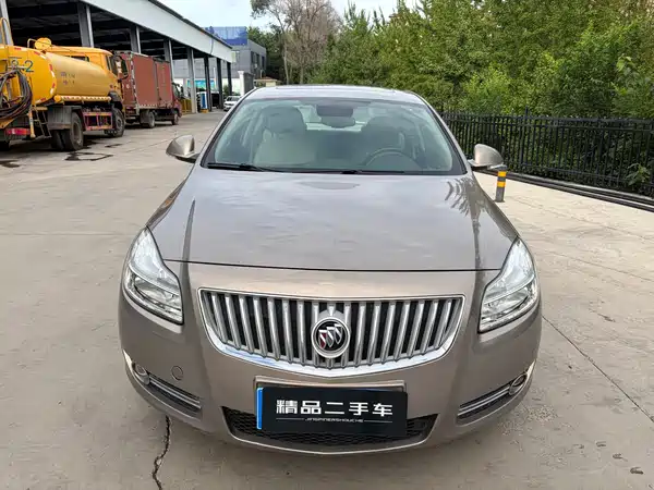 Buick Regal 2013