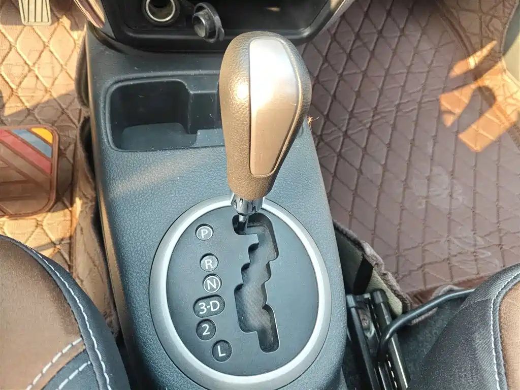 Suzuki SX4 2015 — фото 10