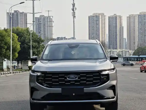 Ford Edge 2023