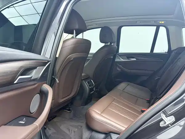 BMW X3 2021