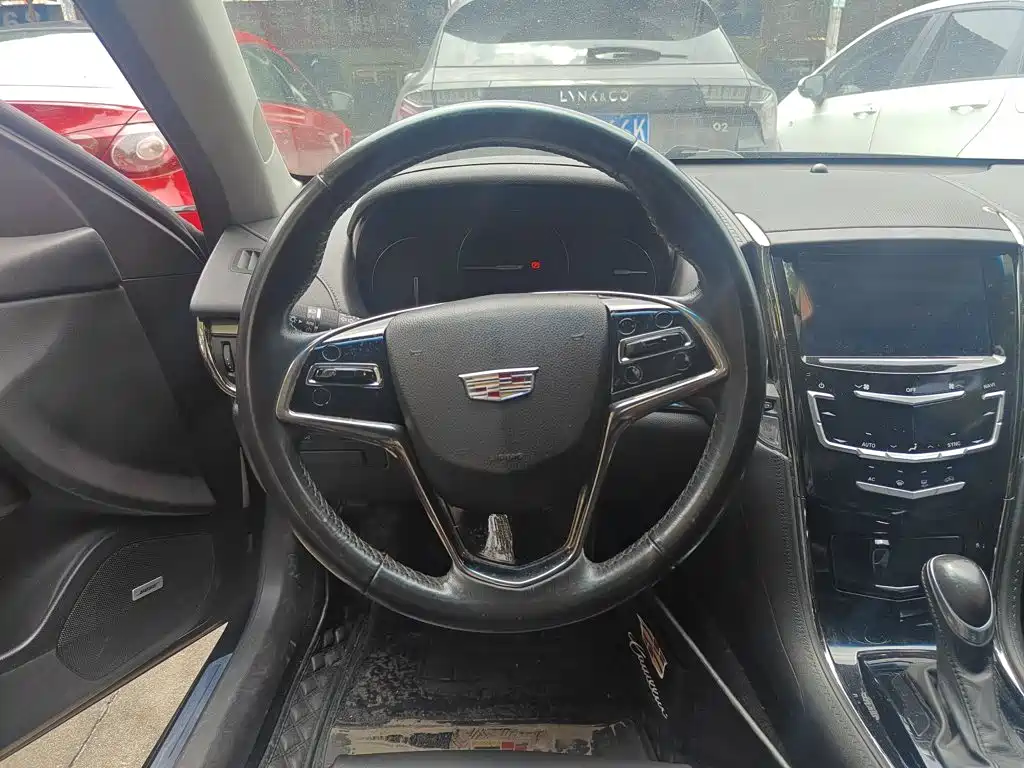 Cadillac ATS-L 2018 — фото 12