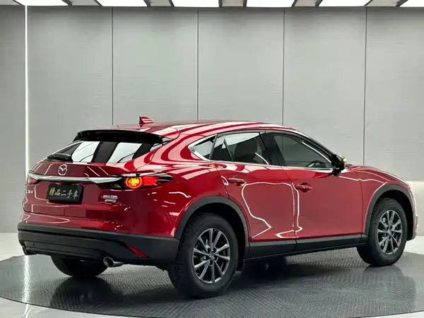 Mazda CX-4 2021