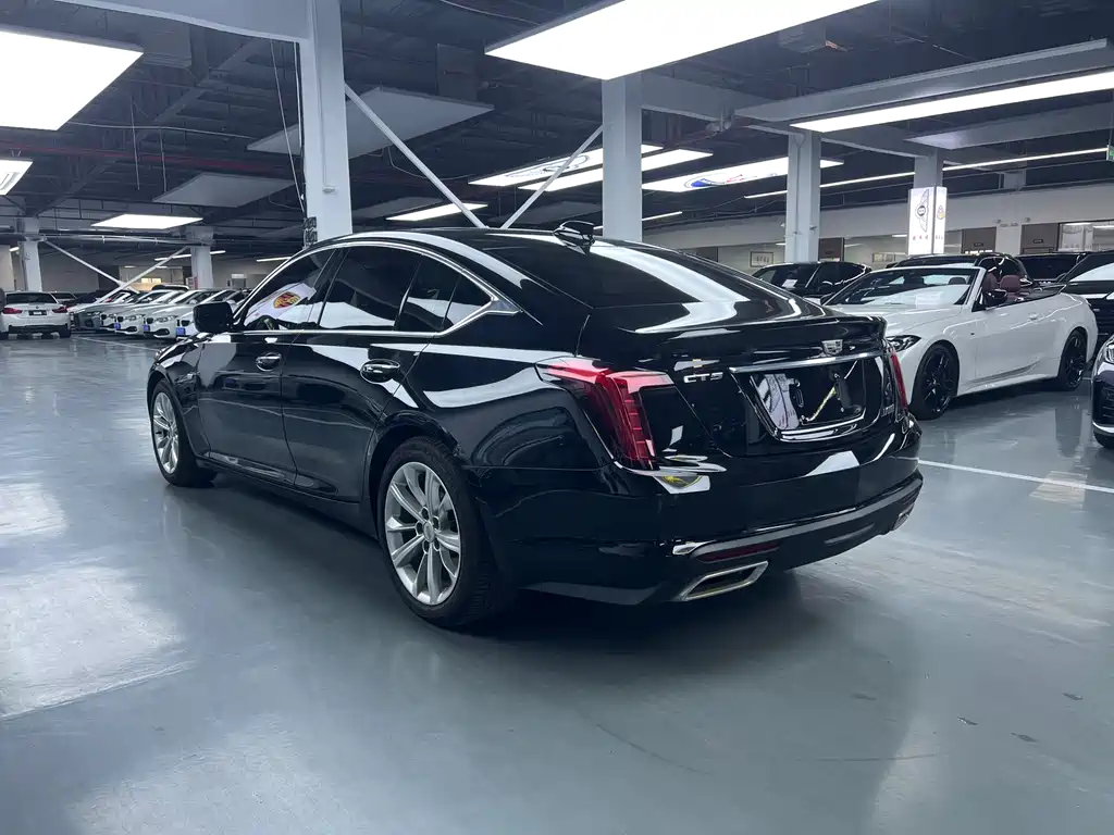 Cadillac CT5 2024 — фото 13