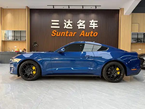 Ford Mustang 2021