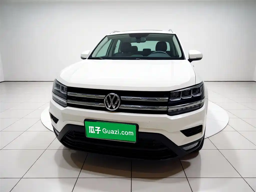Volkswagen Tharu 2019