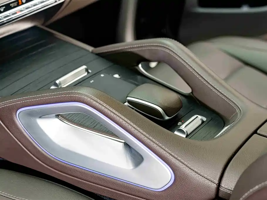 Mercedes-Benz GLE 2023 — фото 12