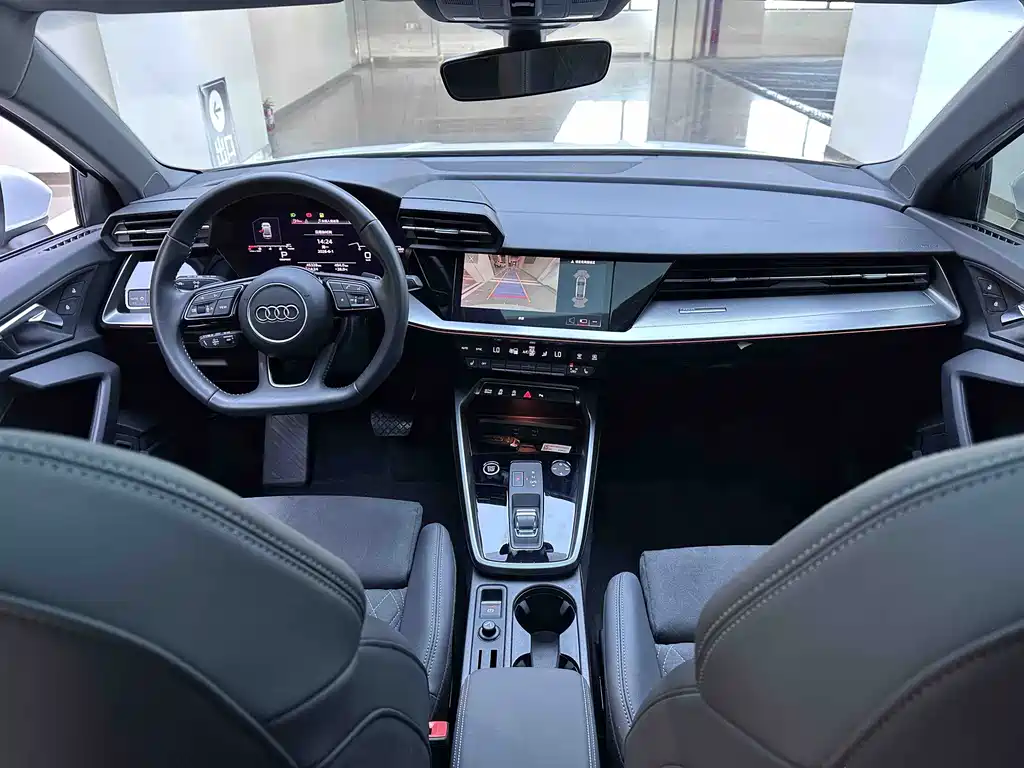Audi A3 2022 — фото 10