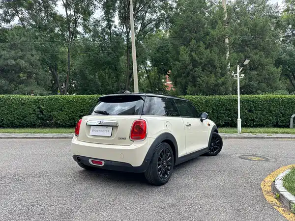 MINI 2015