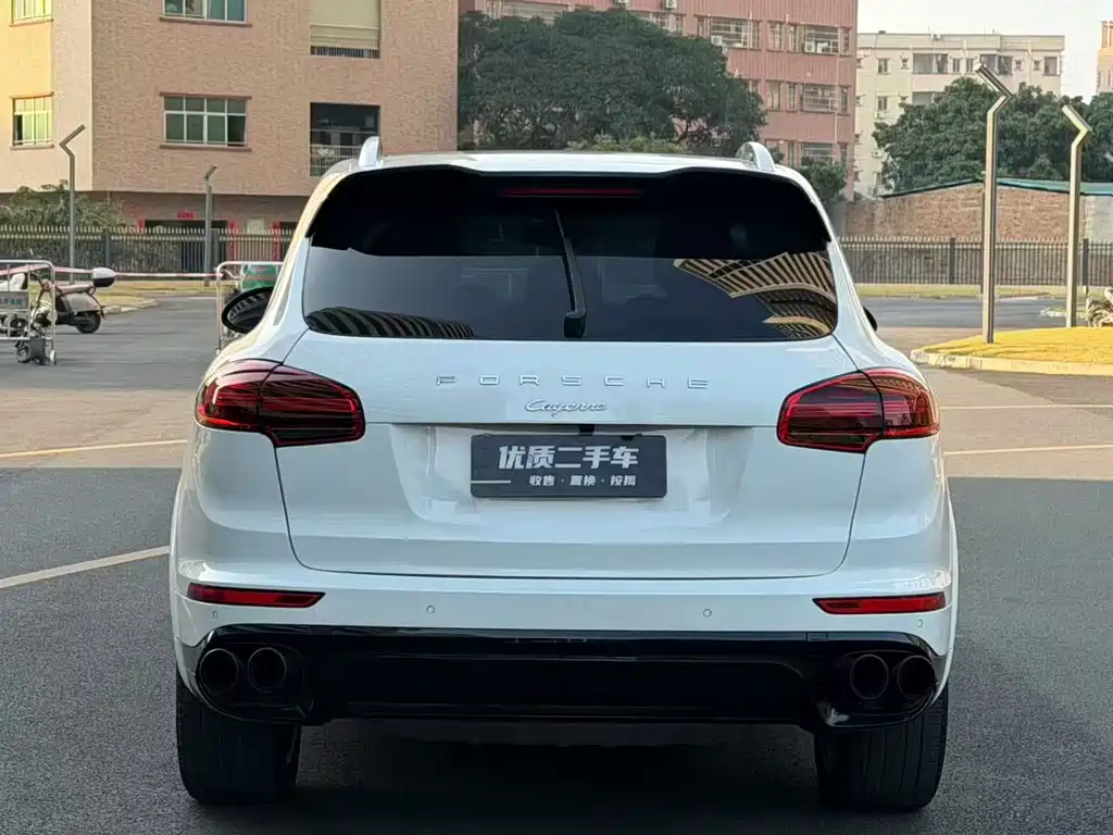 Porsche Cayenne 2013 — фото 8