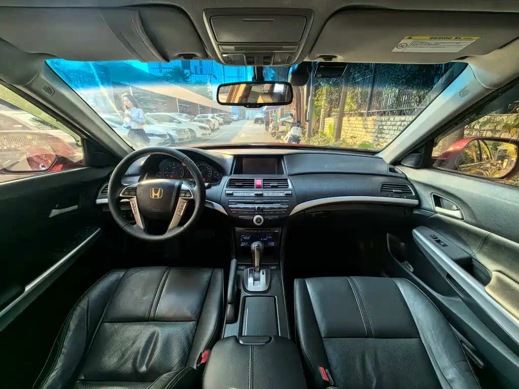 Honda Crosstour 2012 — фото 14