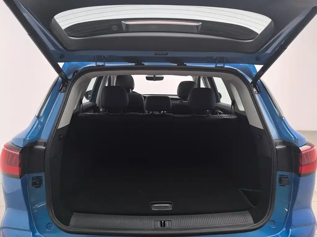 Roewe RX5 MAX 2021 — фото 16