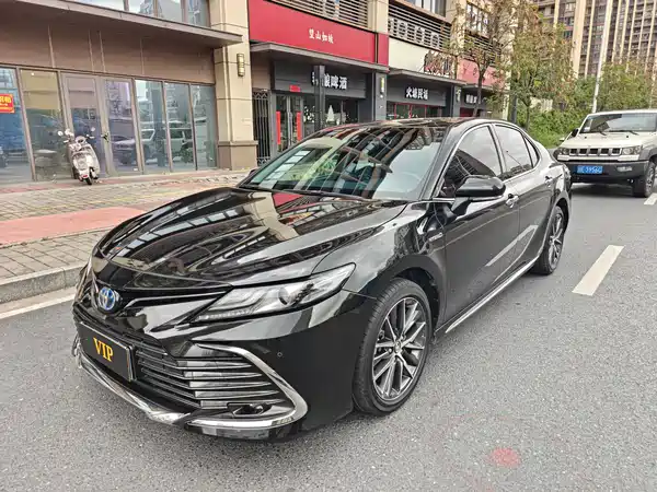 Toyota Camry 2023