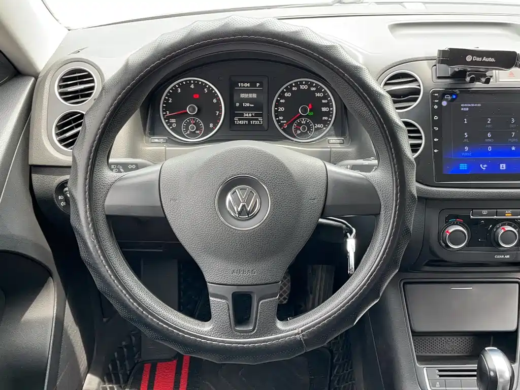 Volkswagen Tiguan 2019 — фото 13