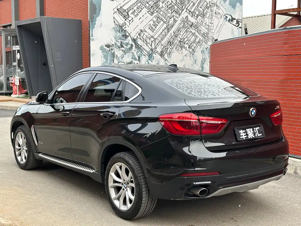 BMW X6 2017 — фото 20
