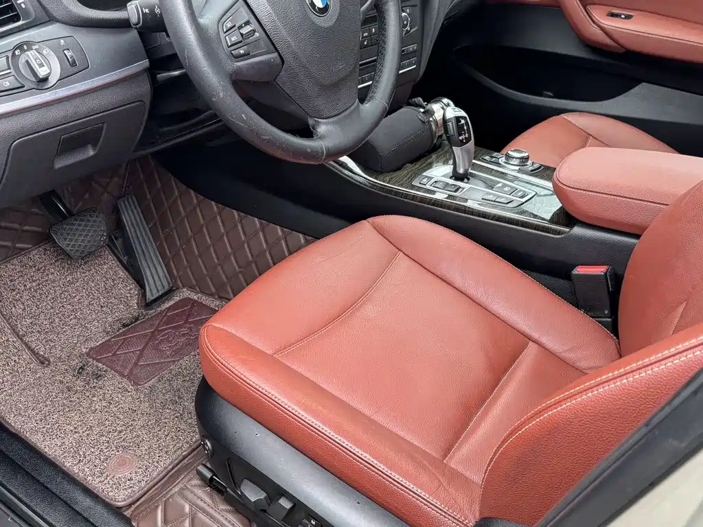 BMW X3 2013 — фото 16