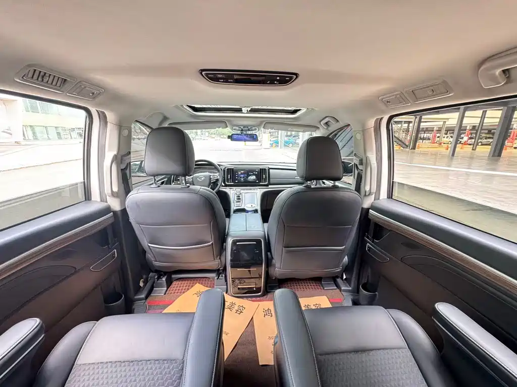 GAC Motor Trumpchi M8 2023 — фото 10
