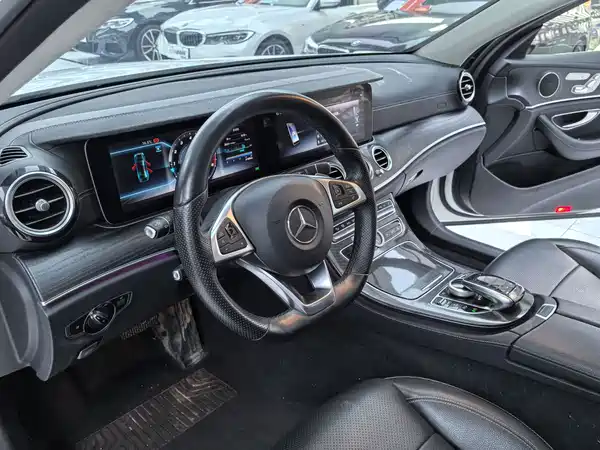 Mercedes-Benz E-Class 2018
