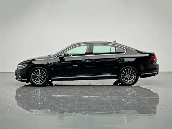 Volkswagen Magotan 2021