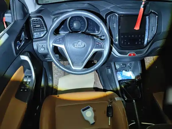 Changan Auchan CX70 2016