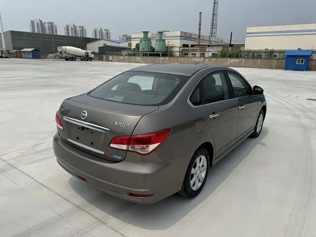 Nissan Sylphy 2015