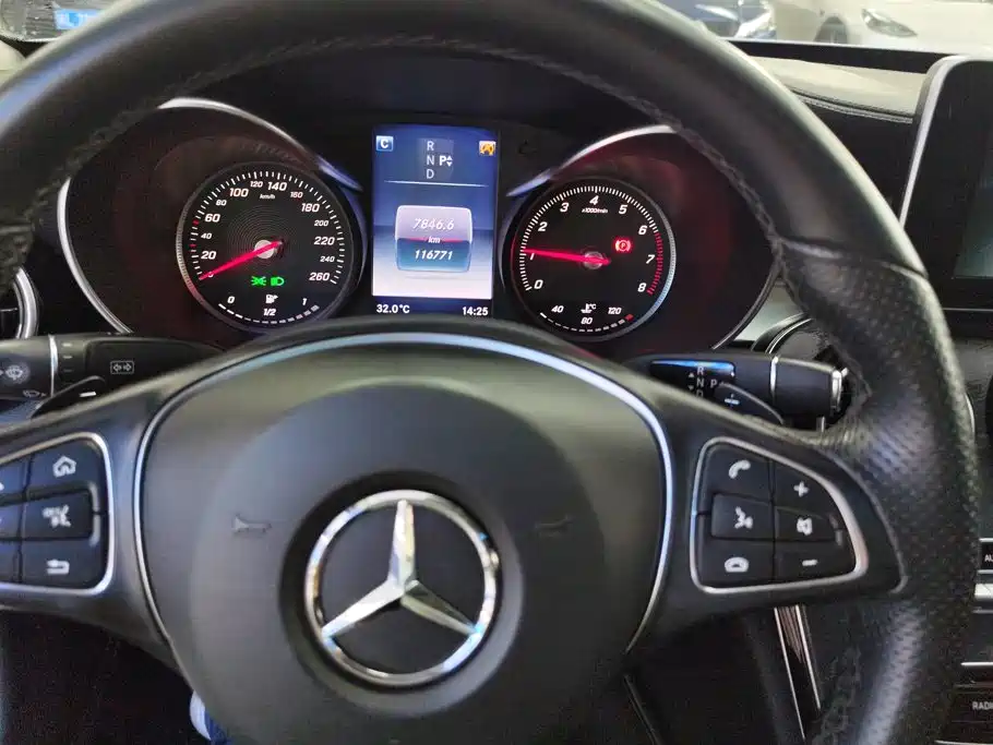 Mercedes-Benz C-Class 2016 — фото 14