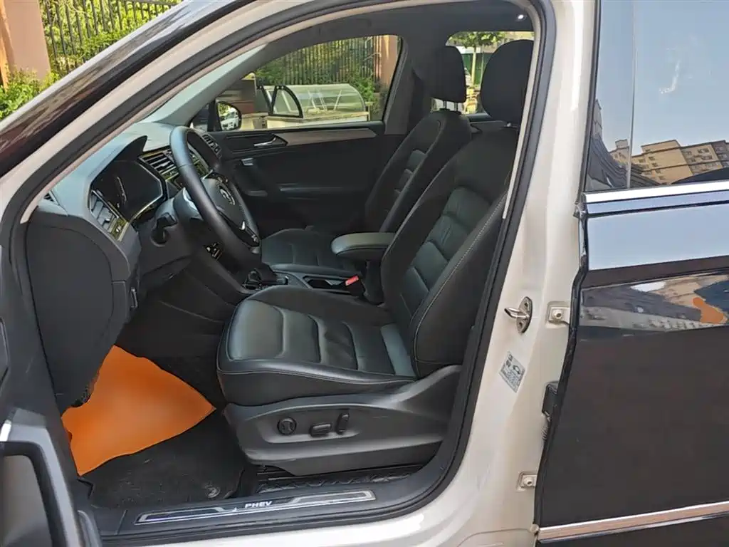 Volkswagen Tiguan L New Energy 2021 — фото 15