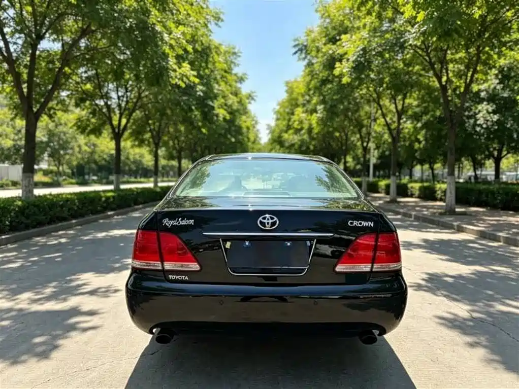 Toyota Crown 2006