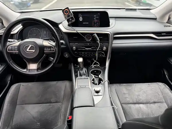 Lexus RX 2020