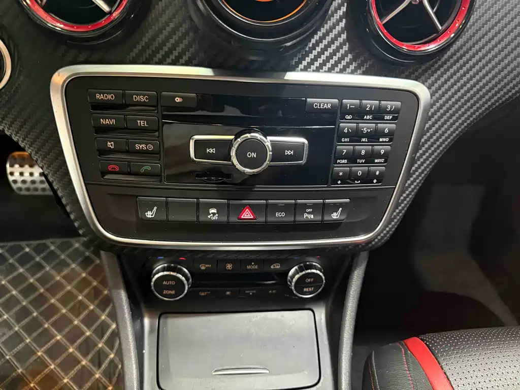 Mercedes-Benz A-Class AMG 2015 — фото 8