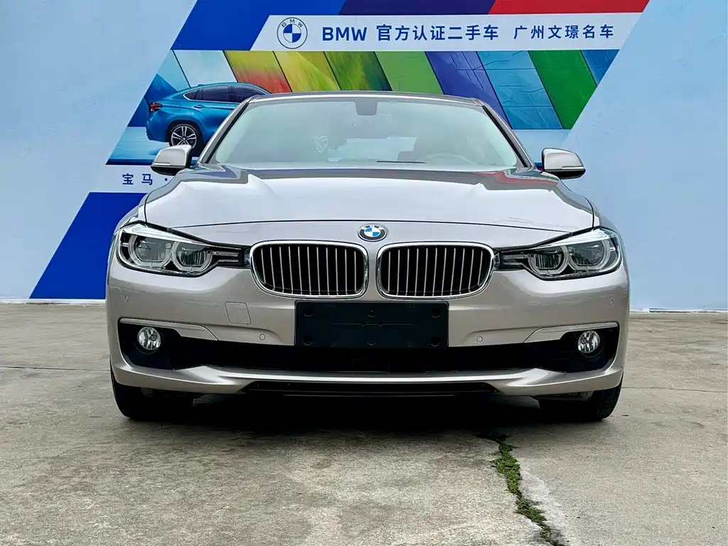 BMW 3 Series 2018 — фото 2